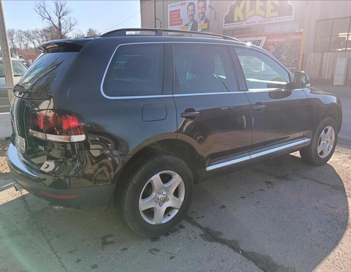 Volkswagen Touareg 11