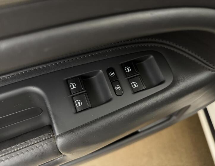 Volkswagen Touareg 29