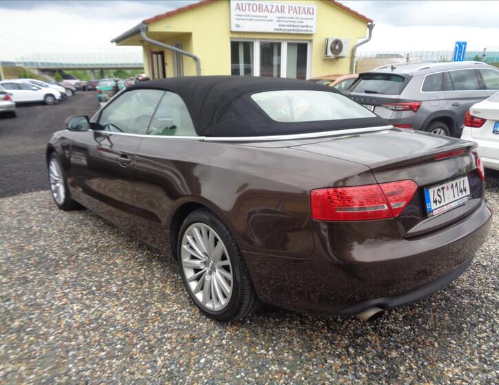 Audi A5 8