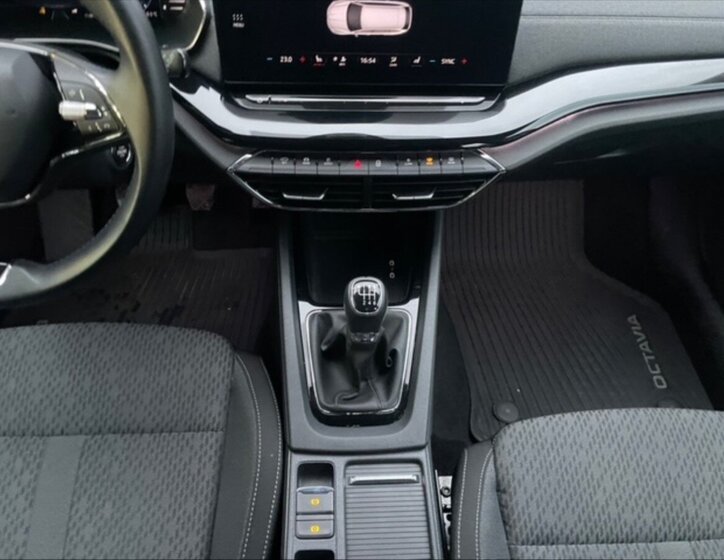 Škoda Octavia Kombi 1,5 l 110 kw