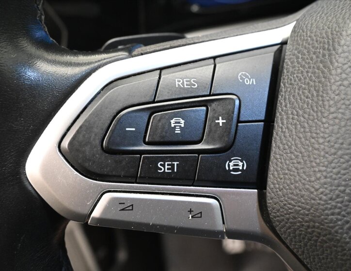 Volkswagen Golf Kombi 2,0 l 85 kw