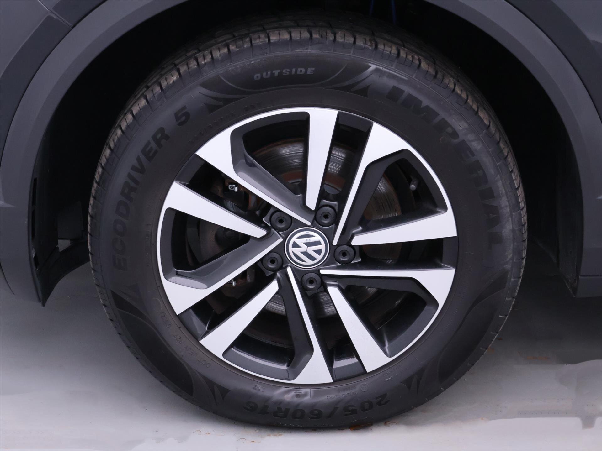 Volkswagen T-Roc SUV / Terénní 999,0 85 kw