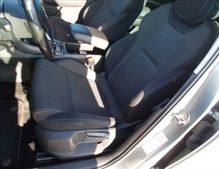 Škoda Karoq SUV 2,0 l 110 kw