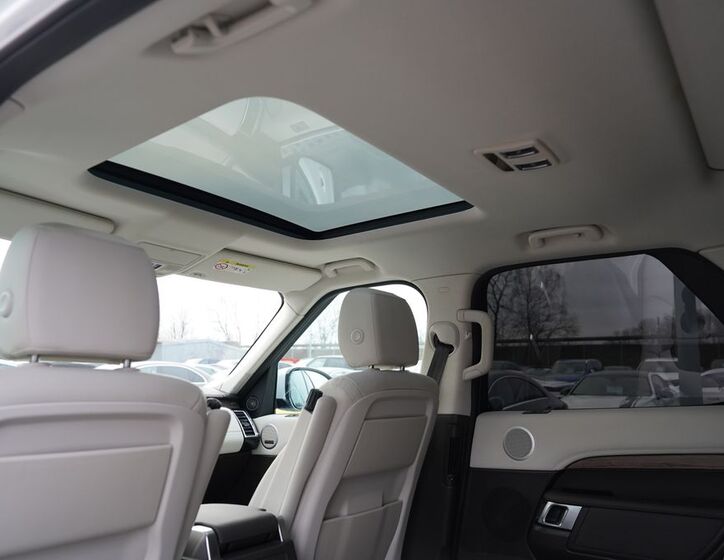 Land Rover Discovery 34