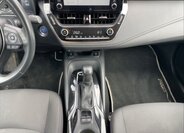 Toyota Corolla Sedan / Limuzína 1,8 l 72 kw