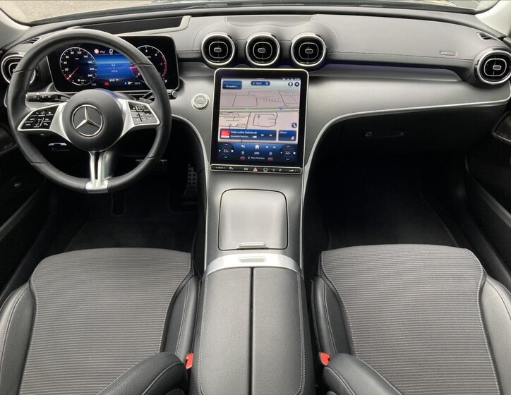 Mercedes-Benz Třídy C 12