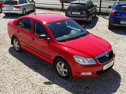 Škoda Octavia Sedan / Limuzína 1,9 l 77 kw