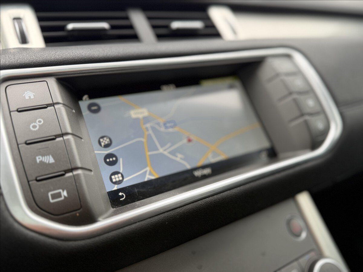 Land Rover Range Rover Evoque SUV / Terénní 2,0 l 110 kw