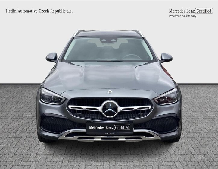 Mercedes-Benz Třídy C 8