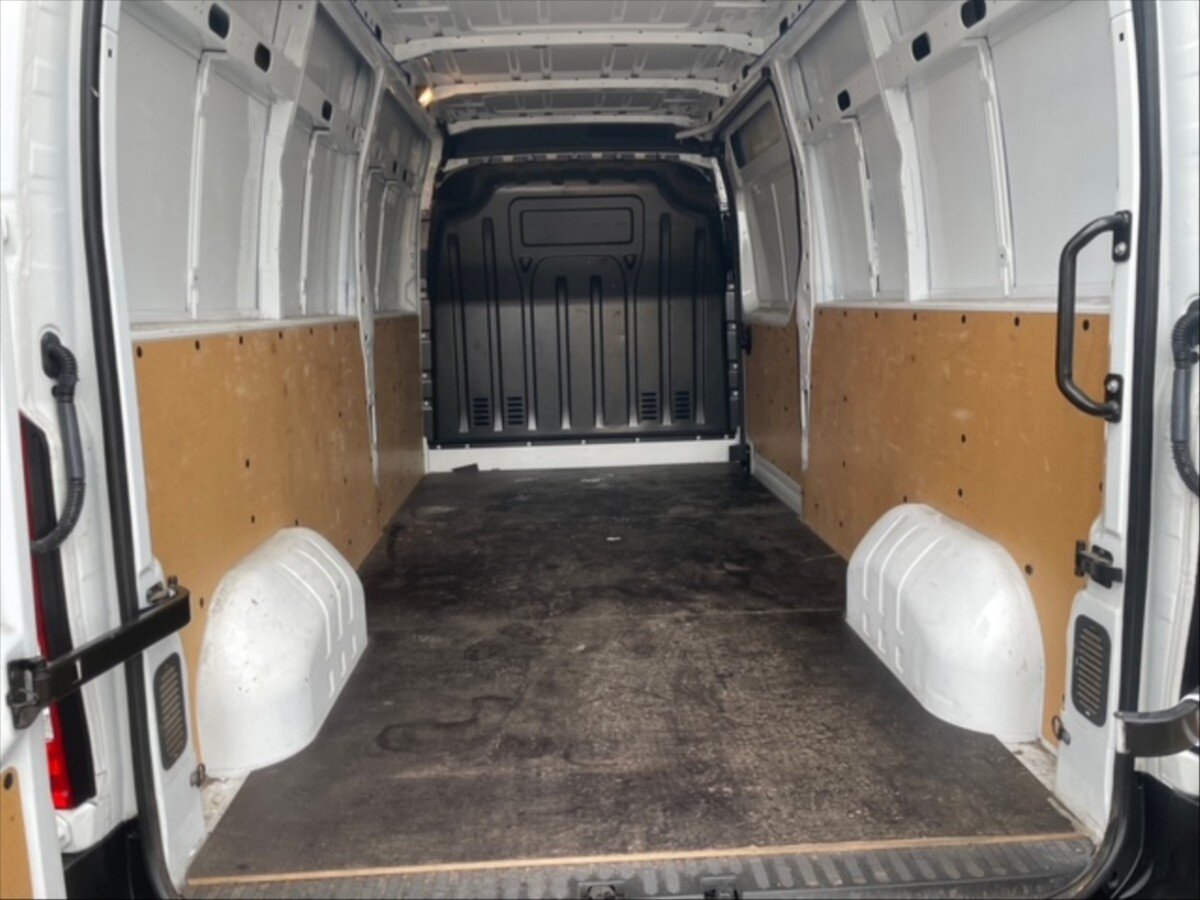 Renault Trafic Skříň 2,3 l 100 kw