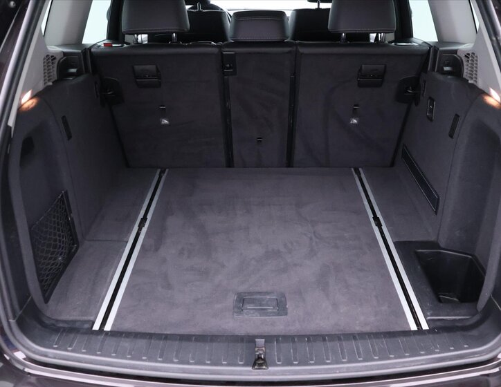 BMW X3 SUV 2,0 l 140 kw