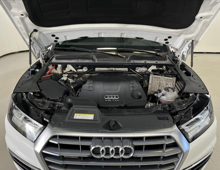 Audi Q5 SUV / Terénní 3,0 l 210 kw