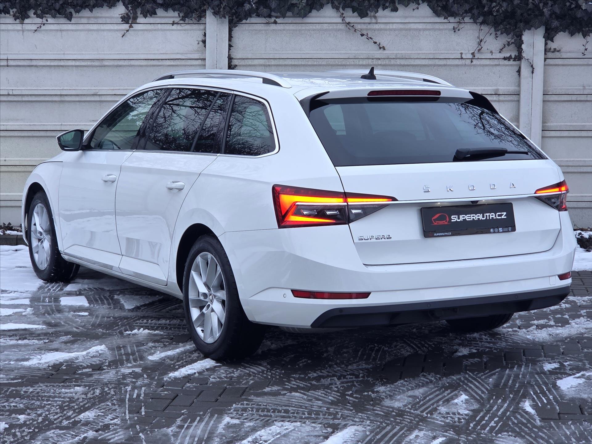 Škoda Superb Kombi 1,5 l 110 kw