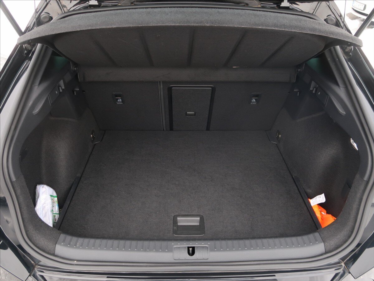 Cupra Formentor SUV / Terénní 1,5 l 110 kw