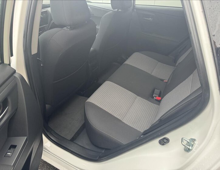 Toyota Auris Kombi 1,6 l 97 kw