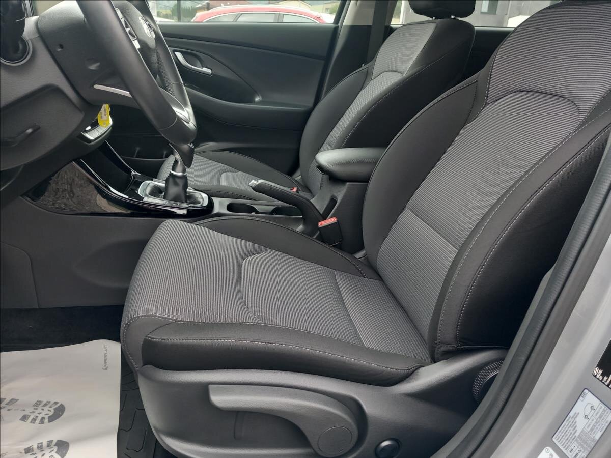 Hyundai i30 Hatchback 1,5 l 70 kw