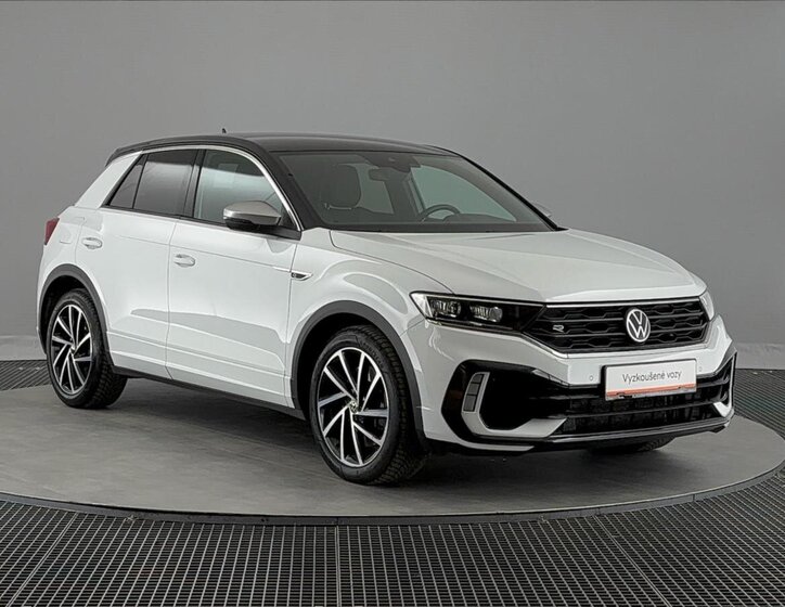 Volkswagen T-Roc SUV / Terénní 2,0 l 221 kw