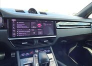 Porsche Cayenne SUV 2,9 l 324 kw