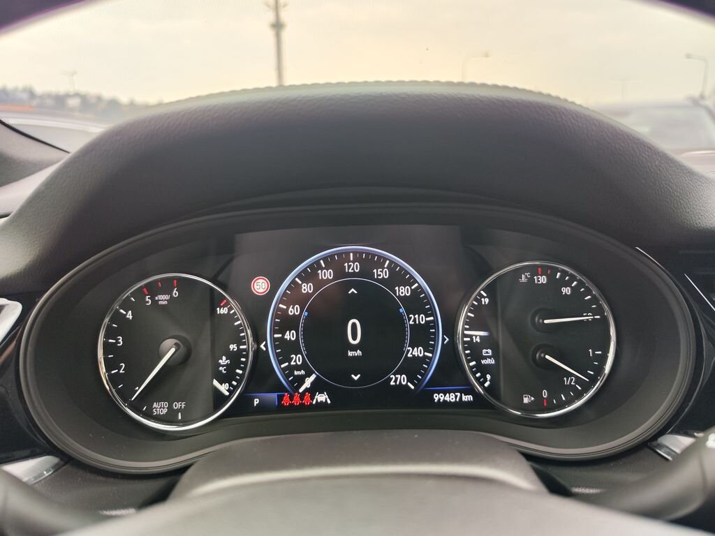 Opel Insignia Kombi 2,0 l 128 kw