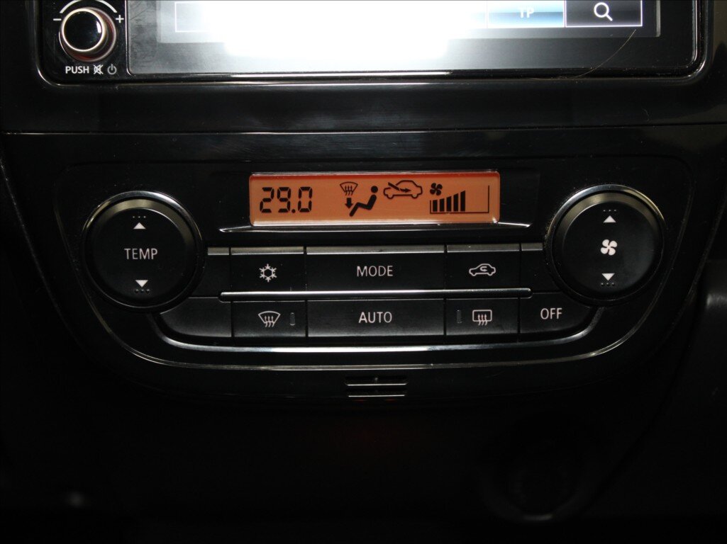 Mitsubishi Space Star Hatchback 1,2 l 52 kw