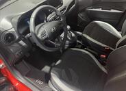 Hyundai i10 4