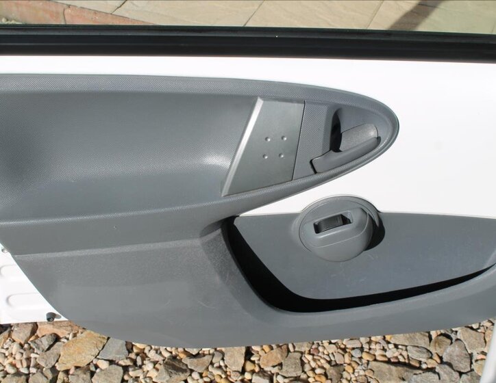 Toyota Aygo Hatchback 998,0 50 kw