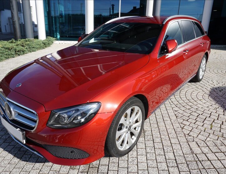 Mercedes-Benz Třídy E 3