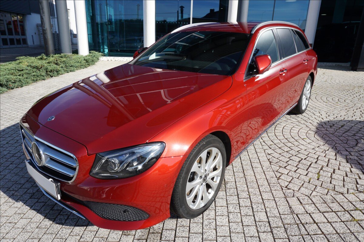 Mercedes-Benz Třídy E