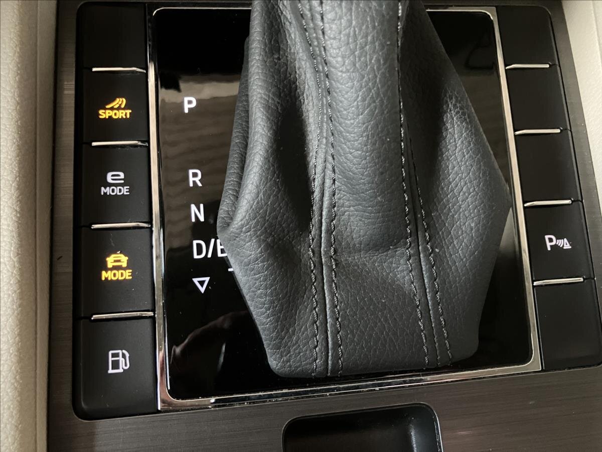 Škoda Superb Kombi 1,4 l 115 kw