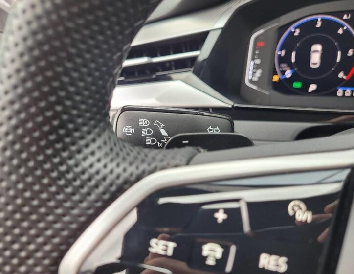 Volkswagen Arteon Liftback 2,0 l 147 kw