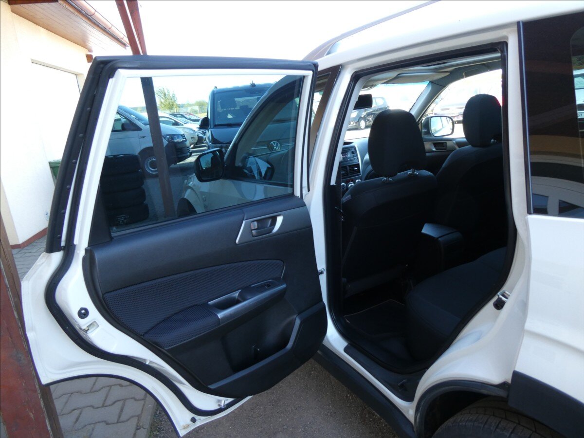 Subaru Forester SUV / Terénní 2,0 l 110 kw