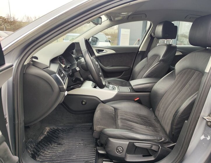 Audi A6 Sedan / Limuzína 3,0 l 200 kw