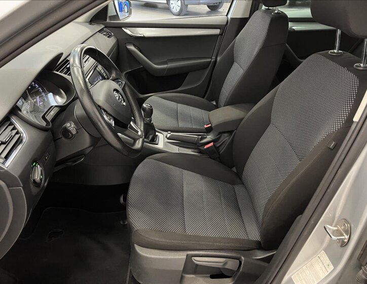 Škoda Octavia 18