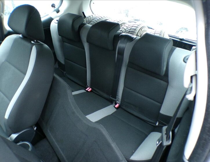 Peugeot 207 Hatchback 1,4 l 70 kw