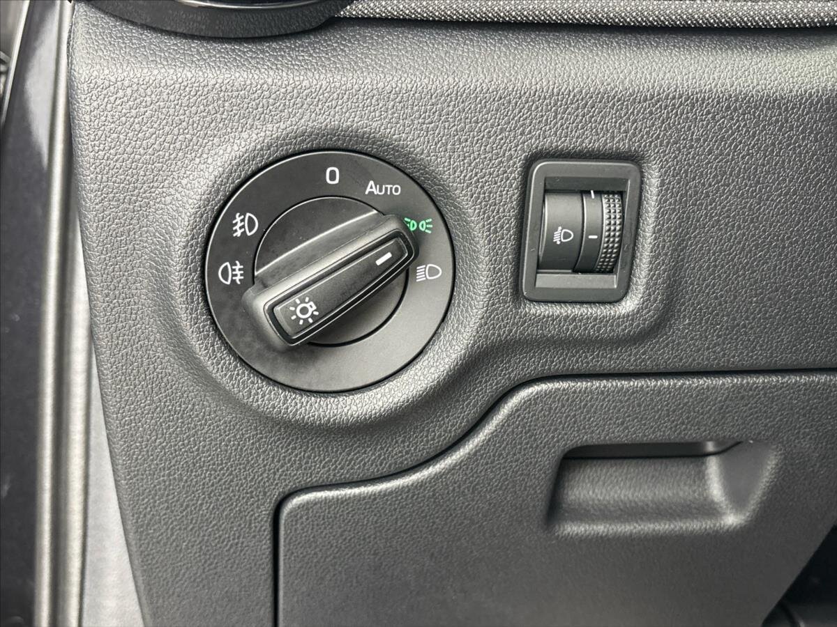 Škoda Fabia Hatchback 999,0 85 kw