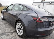 Tesla Model 3 Sedan 0,0 366 kw