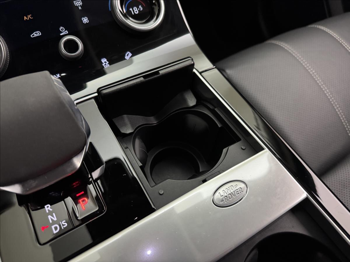 Land Rover Range Rover Velar SUV 2,0 l 150 kw