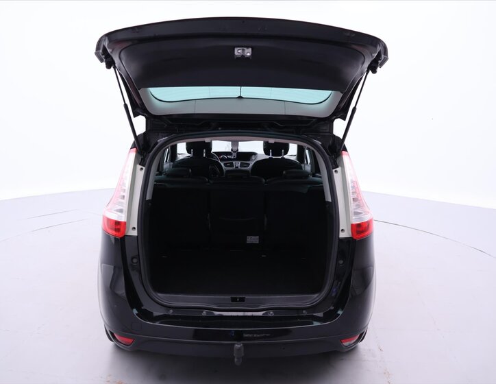 Renault Grand Scénic 9