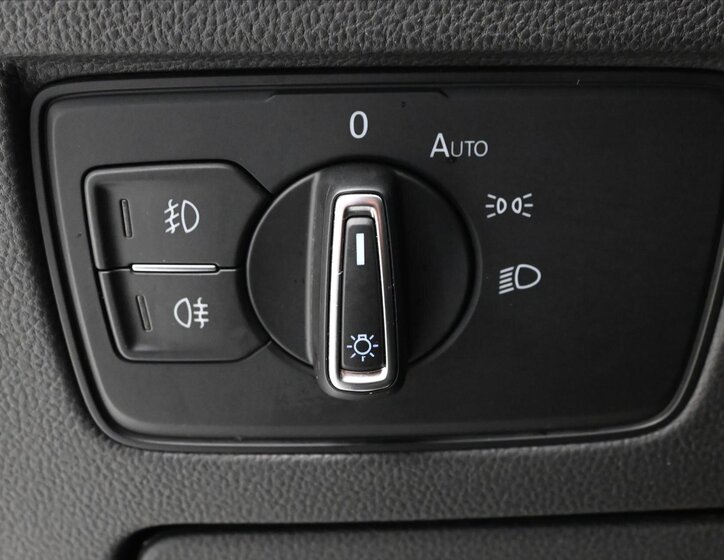 Volkswagen Passat Kombi 2,0 l 110 kw