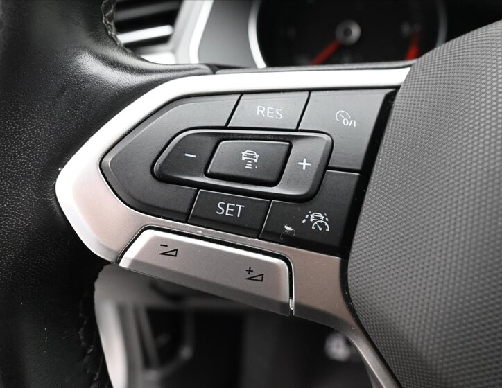 Volkswagen Passat Kombi 2,0 l 147 kw