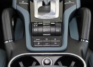 Porsche Cayenne SUV / Terénní 4,8 l 294 kw