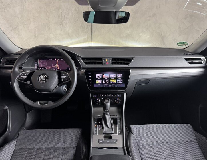 Škoda Superb Kombi 1,4 l 160 kw