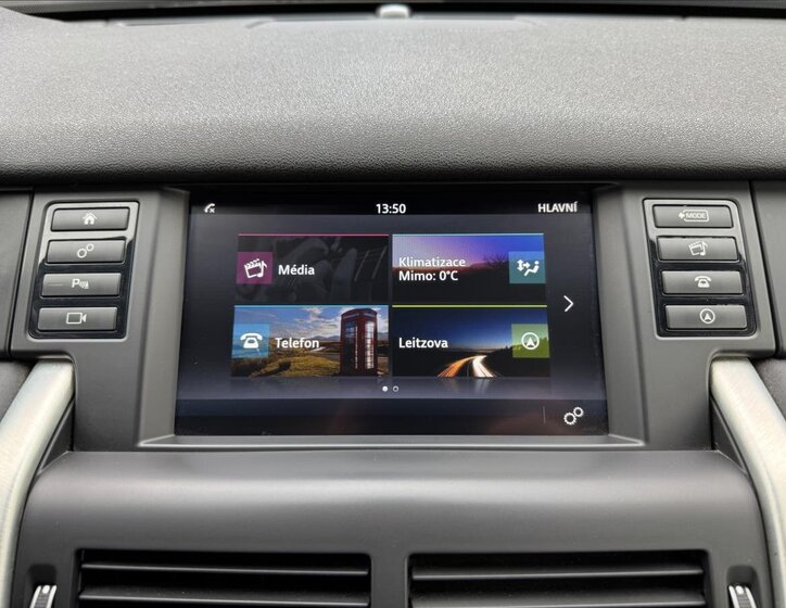 Land Rover Discovery Sport SUV 2,0 l 132 kw