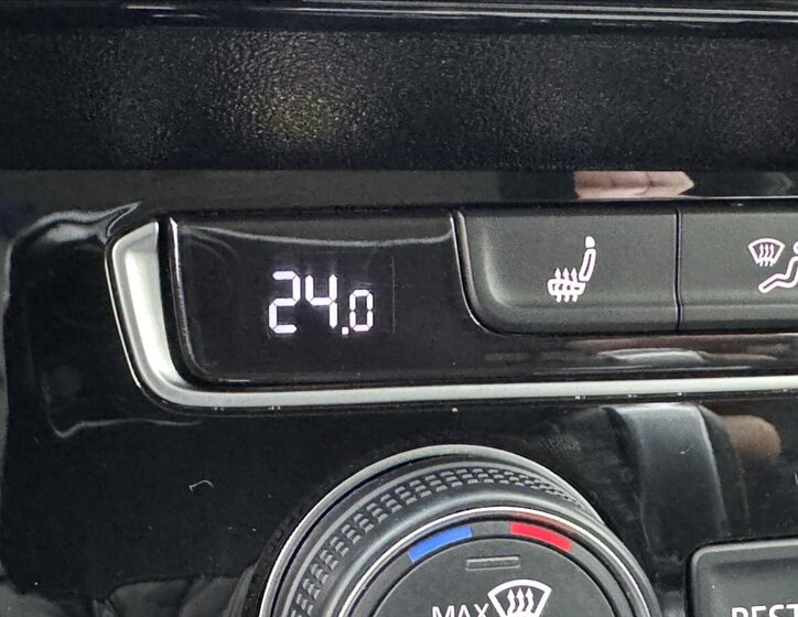 Volkswagen Passat 49