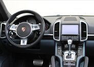 Porsche Cayenne SUV / Terénní 4,8 l 294 kw