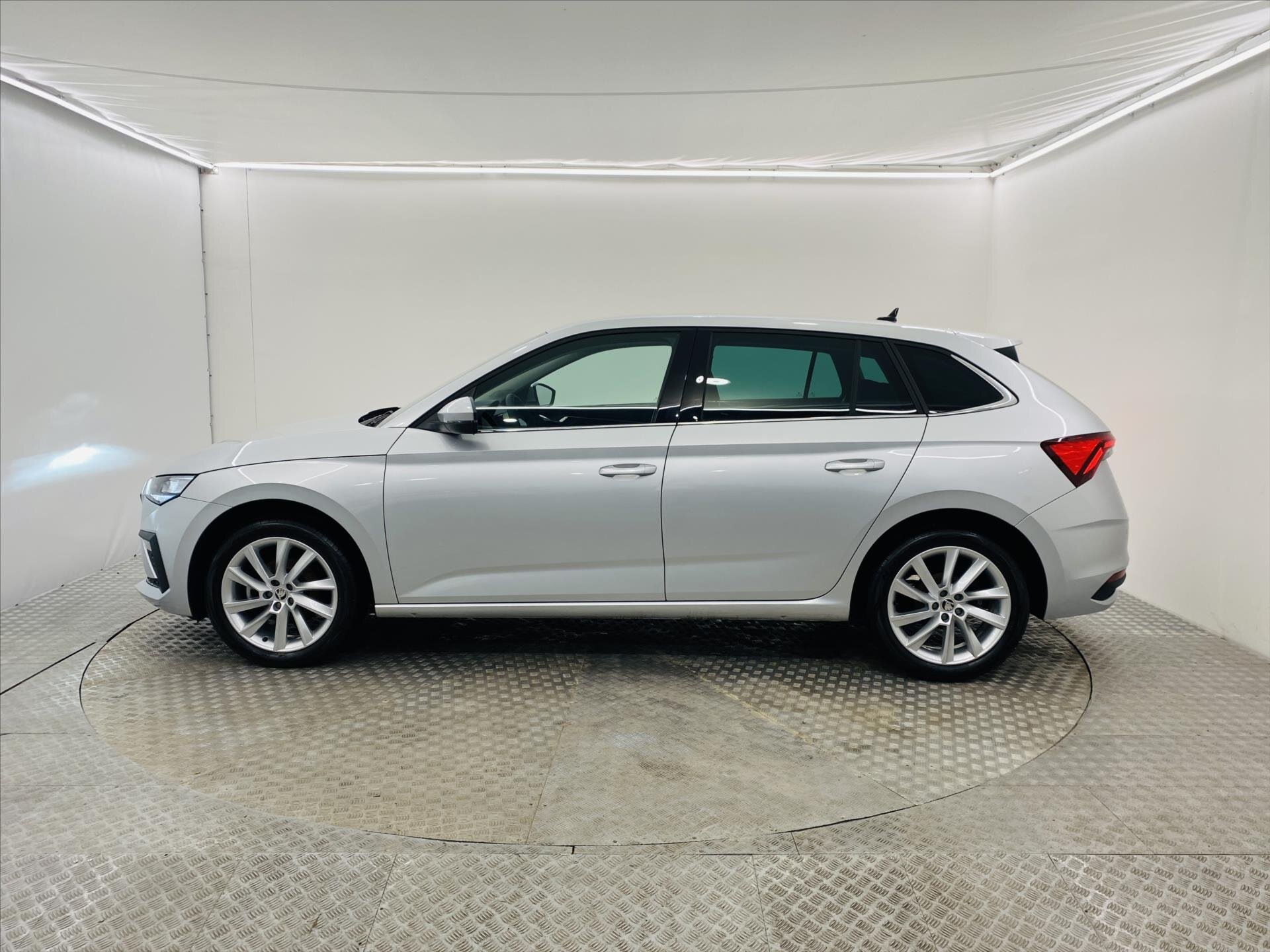 Škoda Scala Hatchback 999,0 85 kw