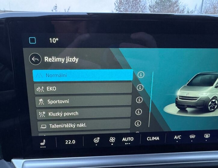 Volkswagen Caravelle 30