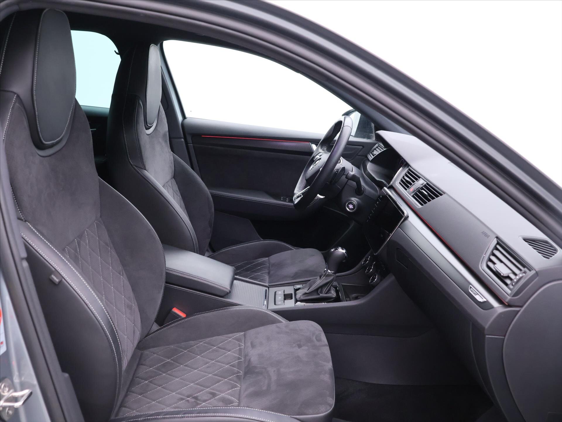 Škoda Superb Liftback 2,0 l 147 kw