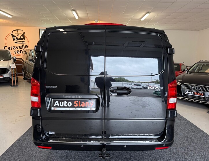 Mercedes-Benz Vito 9