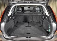 Volvo XC90 SUV / Terénní 2,0 l 228 kw